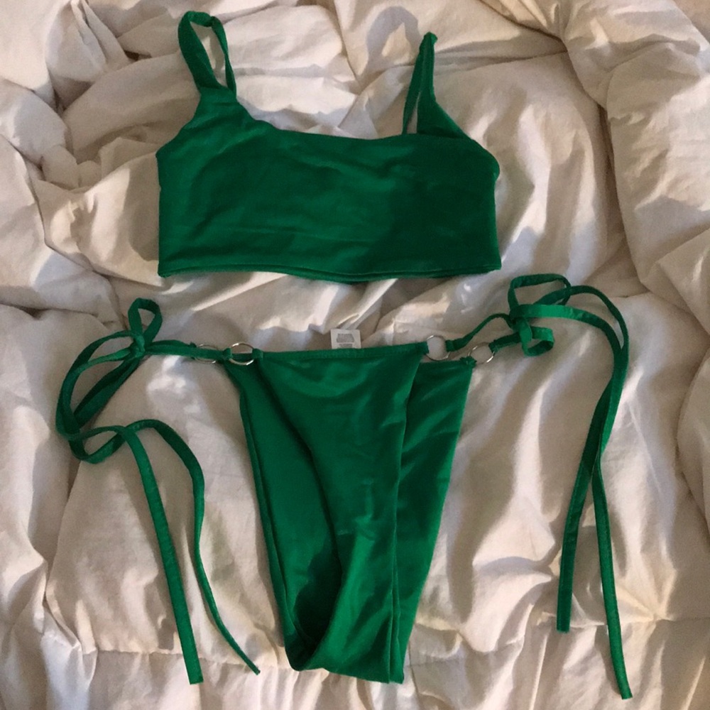 prettylittlething green bikini